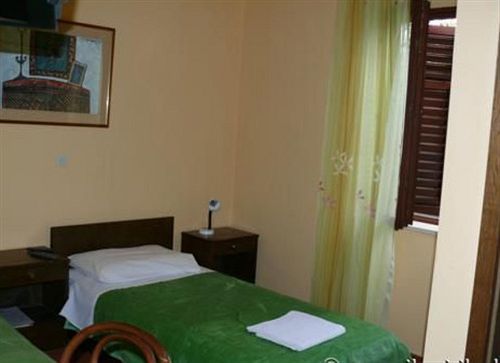 Micika Hotel